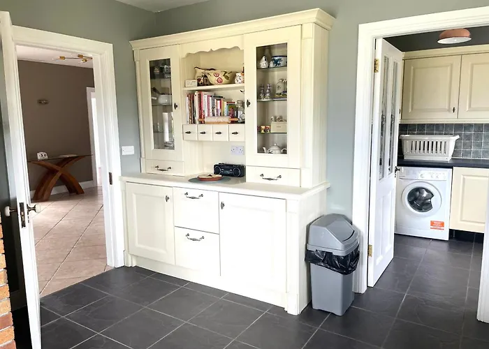 Conree * Castlemaine